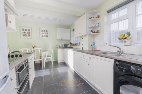 undefined, Maple Drive, East Grinstead RH19