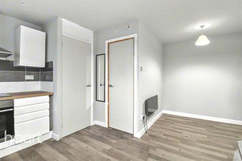 1 bedroom flat to rent, Parsonage Road, GRAYS