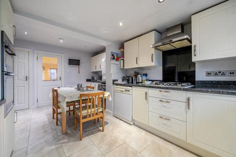 undefined, Daintry Close, Harrow