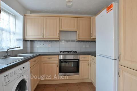 undefined, Heathside Close, Ilford IG2