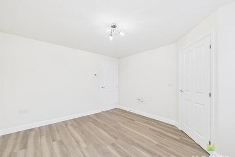 3 bedroom semi-detached house for sale, Yewbrey Close, Shrewsbury