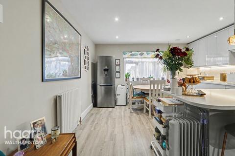 1 bedroom flat for sale, Roberts Road, Walthamstow