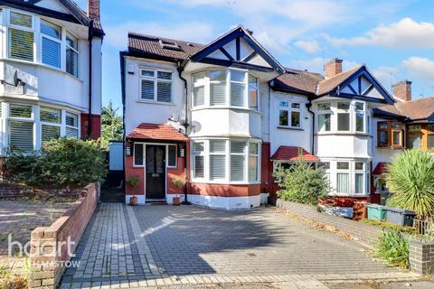 4 bedroom semi-detached house for sale, Beacontree Avenue, Walthamstow
