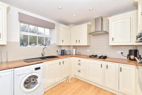undefined, The Grange, London E18