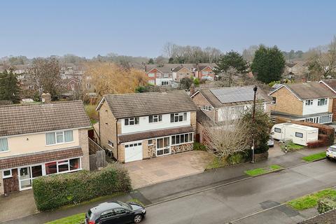 4 bedroom detached house for sale, Clovelly Road, Glenfield, LE3