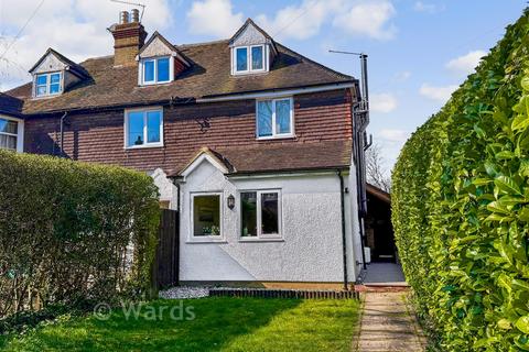 3 bedroom end of terrace house for sale, Eynsford Road, Farningham, Dartford, Kent