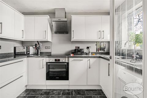 2 bedroom end of terrace house for sale, Priestly Gardens, Woking, Surrey, GU22