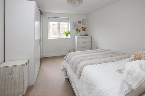 undefined, De Paul Way, Brentwood