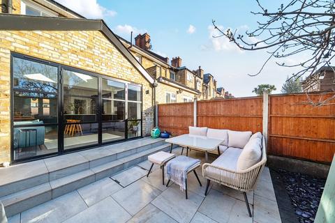 undefined, Derinton Road, London, SW17