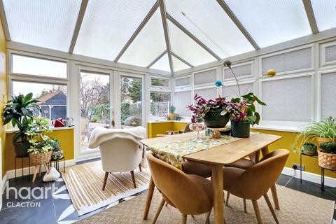 5 bedroom detached house for sale, Vicarage Gardens, Clacton-On-Sea