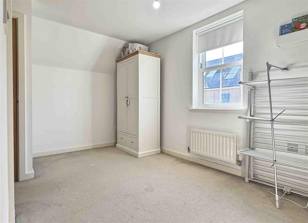 Bedroom 2.jpg