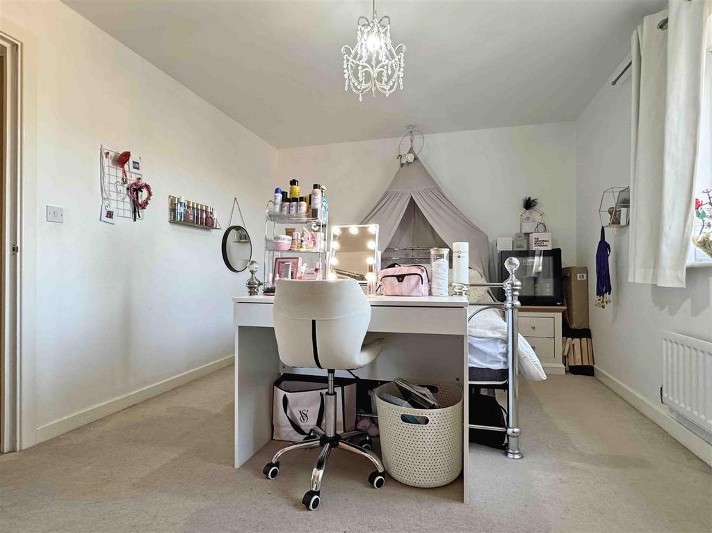 Bedroom 3.jpg