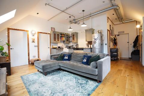 2 bedroom apartment for sale, Sydenham Avenue, Sydenham, London, SE26