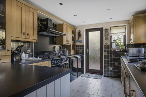 3 bedroom semi-detached house for sale, Blenheim Road, Caversham, Reading