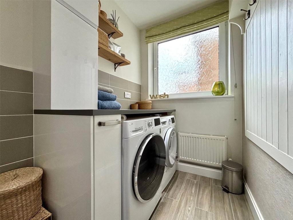 Utility /Cloakroom