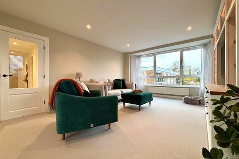 2 bedroom apartment for sale, Queens Road, Cheltenham, Gloucestershire