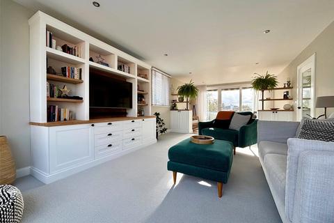 2 bedroom apartment for sale, Queens Road, Cheltenham, Gloucestershire