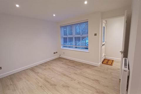 undefined, Kilsby Grove, Solihull B91