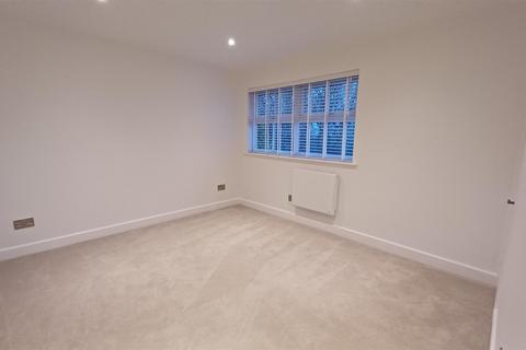 undefined, Kilsby Grove, Solihull B91
