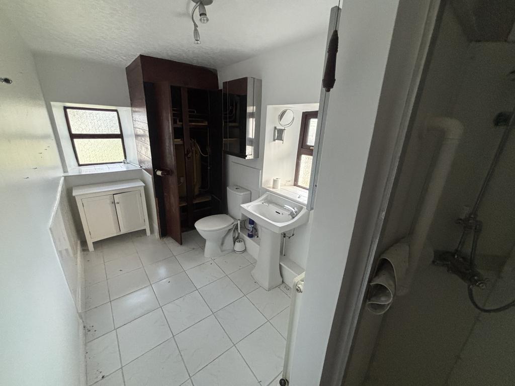 Downstairs shower room