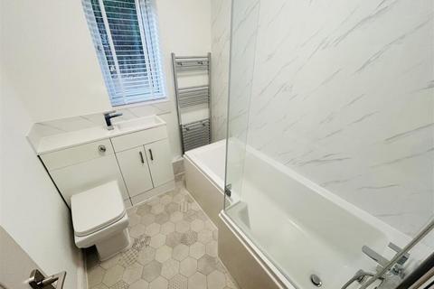 2 bedroom flat to rent, Battersea, SW11