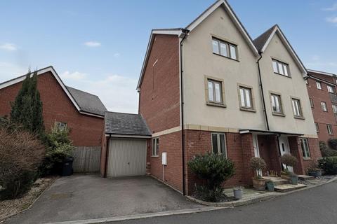 3 bedroom semi-detached house for sale, Campbell Road, Hereford