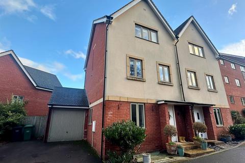 3 bedroom semi-detached house for sale, Campbell Road, Hereford