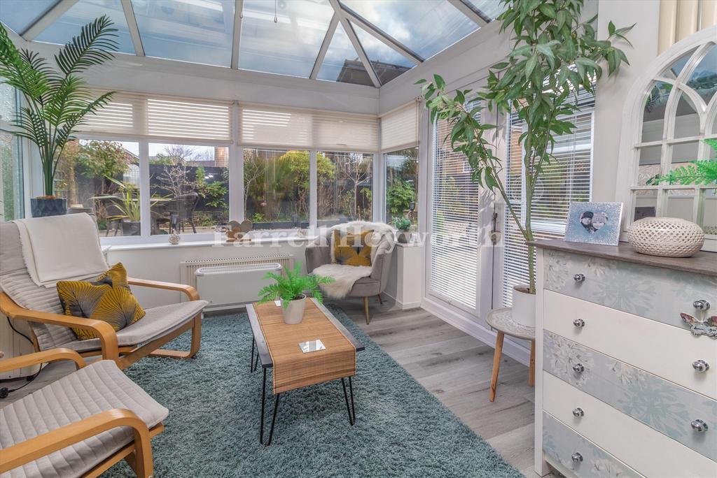 Garden Room image 2