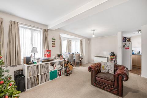 1 bedroom apartment to rent, Aspen House, 10 Forest Road, Richmond, Surrey, TW9
