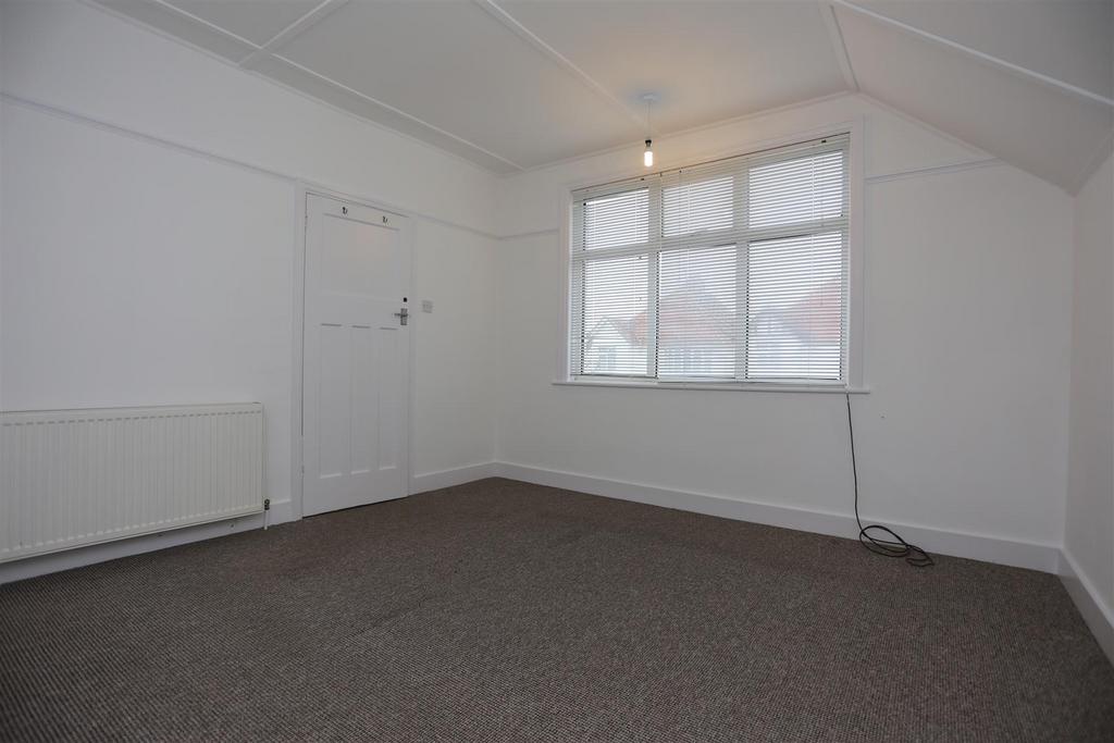 25 Mansfield Road Bed 1 (1).JPG