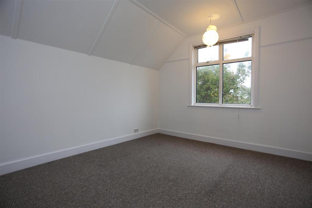 25 Mansfield Road Bed 2 (2).JPG