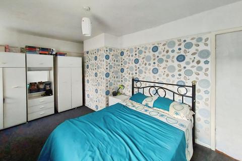 3 bedroom terraced house for sale, Edgeware Road, Eccles, M30