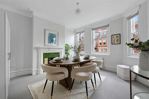 3 bedroom flat for sale, Auriol Mansions, West Kensington, W14
