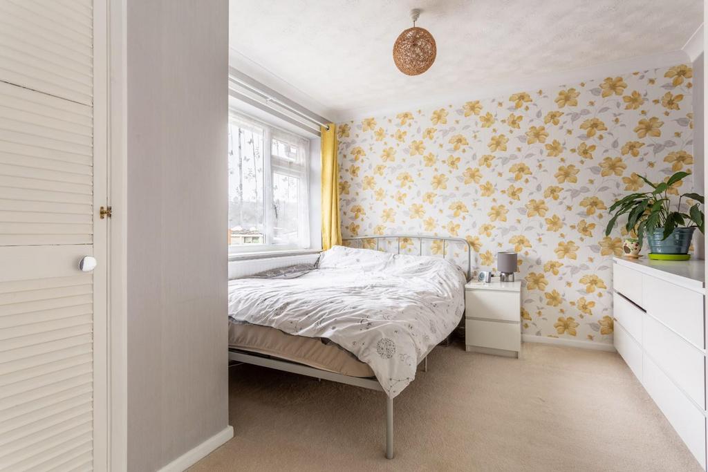 Bedroom (4).jpg