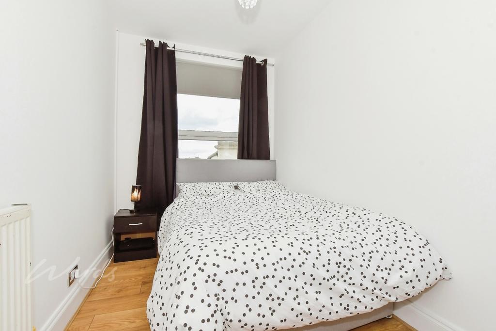 Ethelbert bed 2 use