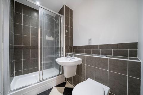 2 bedroom flat for sale, Harry Zeital Way, London E5