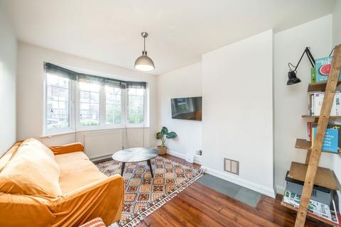 3 bedroom house for sale, Cricklade Avenue, London SW2