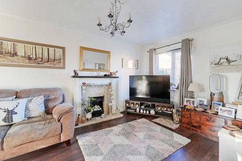 undefined, The Green, Rotherham S66