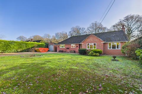 3 bedroom detached bungalow for sale, Wolverton Road, Tadley, RG26