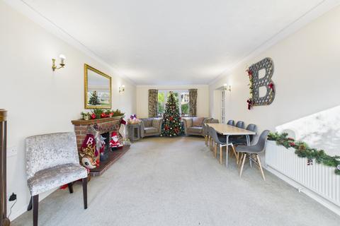 3 bedroom detached bungalow for sale, Wolverton Road, Tadley, RG26