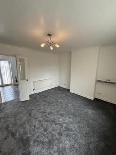 2 bedroom terraced house to rent, Limerick Close, Hull