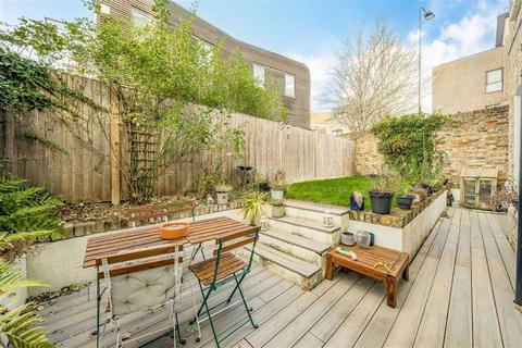 3 bedroom flat to rent, Agar Grove, London NW1