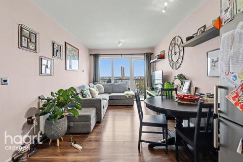 2 bedroom flat for sale, Whitestone Way, Croydon