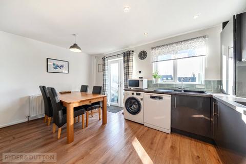 3 bedroom end of terrace house for sale, Gladstone Street, Hadfield, Glossop, Derbyshire, SK13