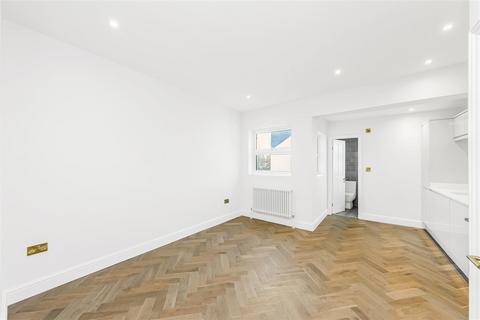 1 bedroom flat for sale, Chingford Road, London