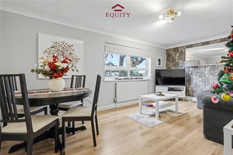 3 bedroom flat for sale, Bycullah Road, Enfield, EN2