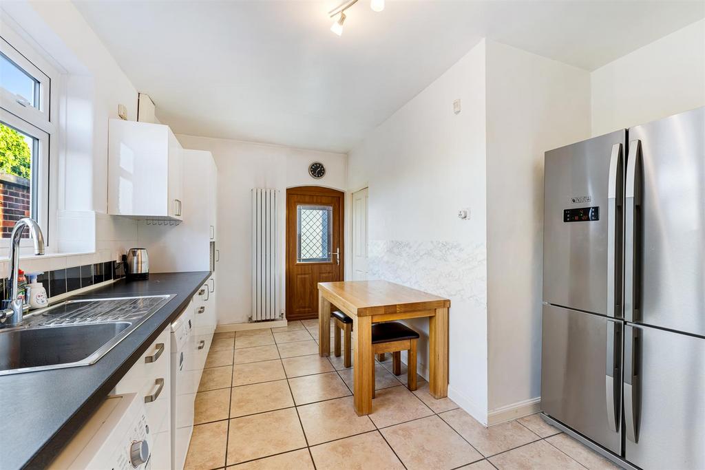 Breakfast Kitchen 2
