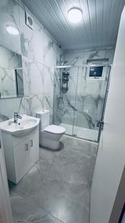 4 bedroom house to rent, Cambridge Road, Harrow HA2