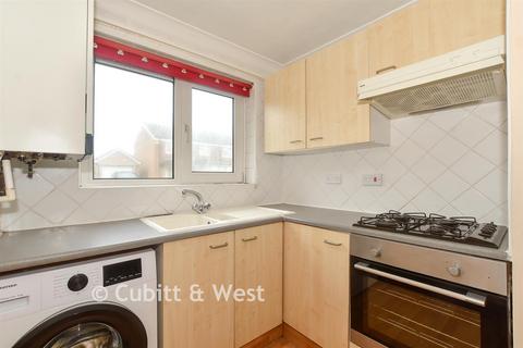 1 bedroom ground floor flat for sale, Greenacres, Furnace Green, Crawley, West Sussex