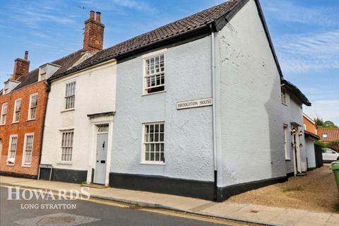 3 bedroom end of terrace house for sale, 2, REDENHALL Road, Harleston
